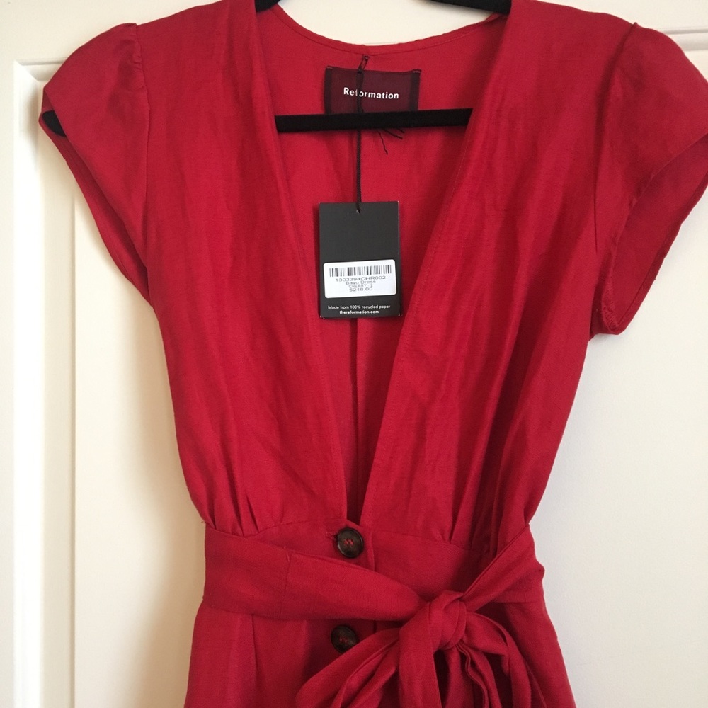 π NWT REFORMATION "Bayu" Dress in Cherry π - Picture 5 of 8